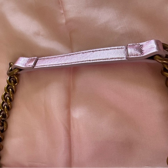 KURT GEIGER LONDON, The Kensington “ NWT Pink Quilted Shoulder Bag - Picture 6 of 17